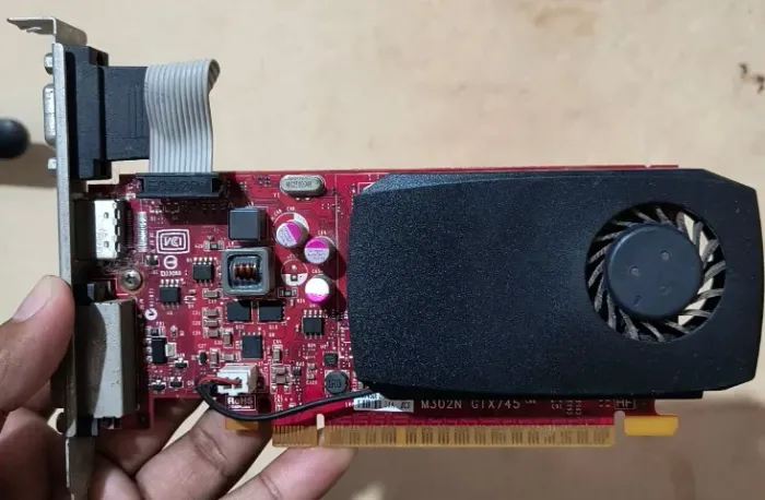 Placa De Video Nvidia Geforce Gtx 745 4gb Ddr3