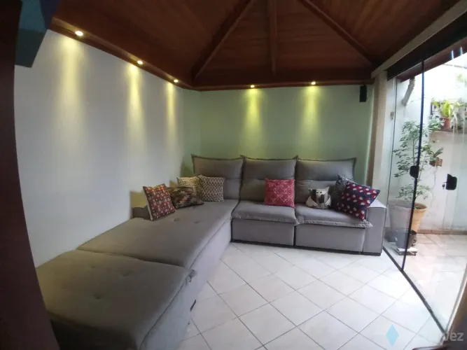 Casas em condomínios 3 dormitório(s) em Demarchi