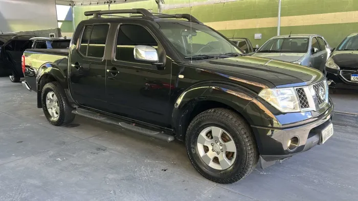 Nissan Frontier LE CD 4X4 2.5 TB Diesel Aut. 2012