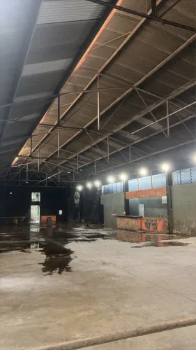 Alugo galpão 1600m2