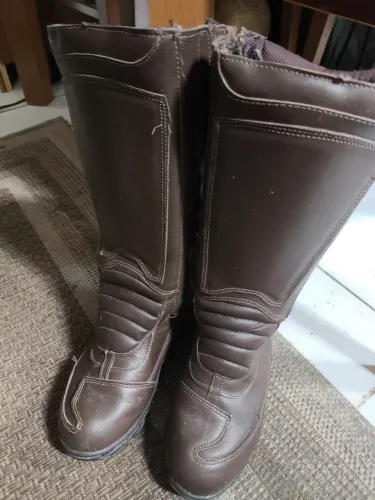Bota de couro para motociclista cano longo Koloshe n. 36