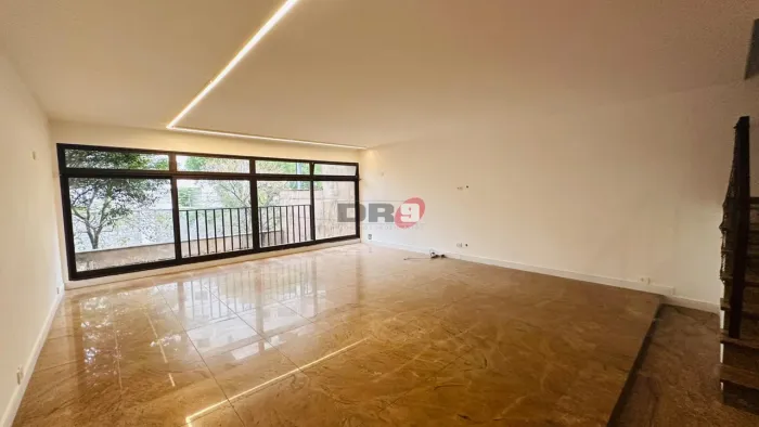Casa Sobrado Locação em Parque da Mooca - São Paulo