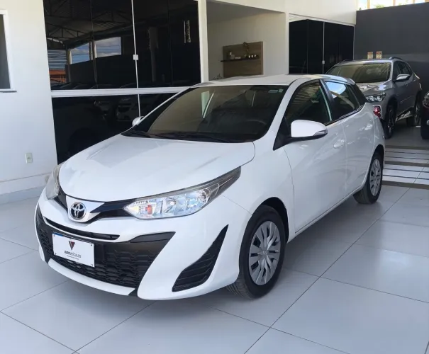 Toyota Yaris Live 1.3 Flex 16V 5P AUT 2021