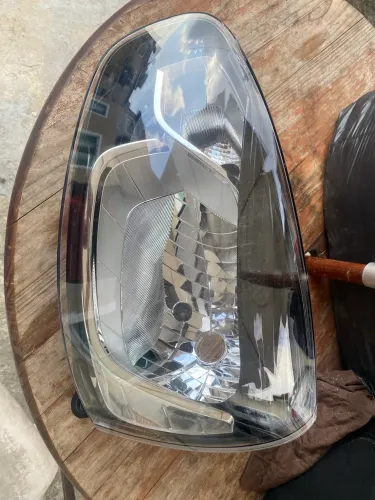 Farol Renault Clio 