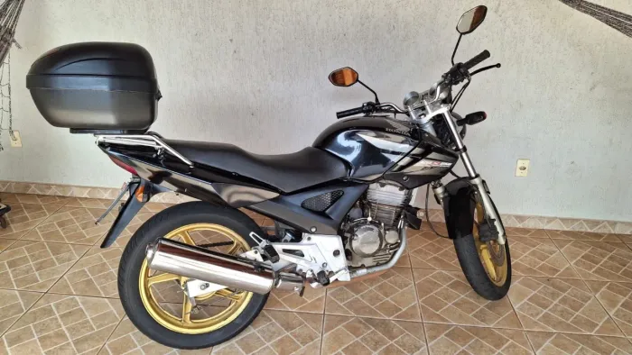 HONDA TWISTER 2008