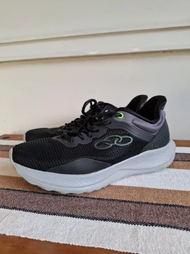 Tênis Olympikus ZEX tamanho 40