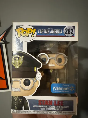 Funko pop marvel stan lee