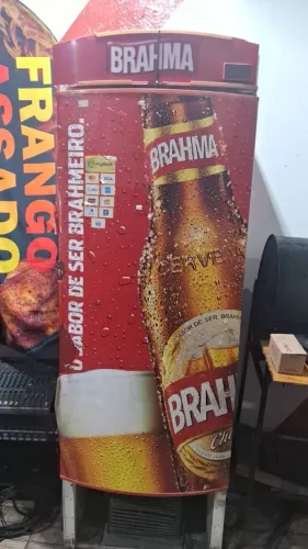 Vende se essa cervejeira com defeito interessados chamar no WhatsApp *