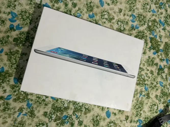 iPad Air 1ª geração 32GB Wi?Fi | Sistema iOS 12.5.8 | Acompanha caixa original!