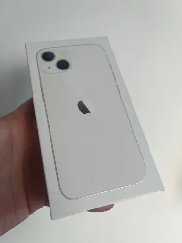 iPhone 13 branco excelente