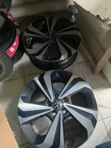Roda liga leve aro 16 vw