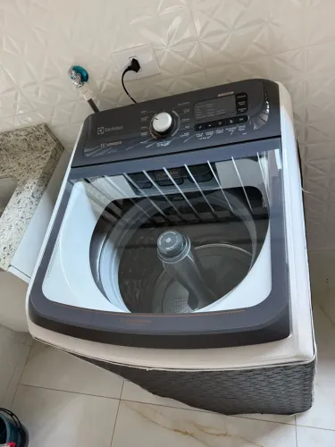 Máquina de lavar Electrolux Premium Care 15kg