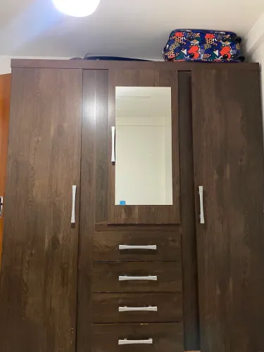 Guarda Roupa