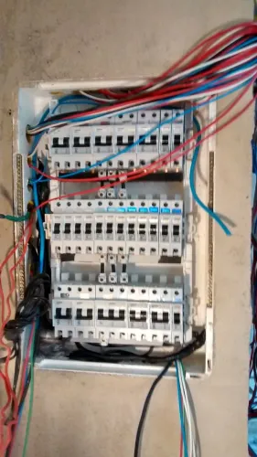Eletricista predial e residencial