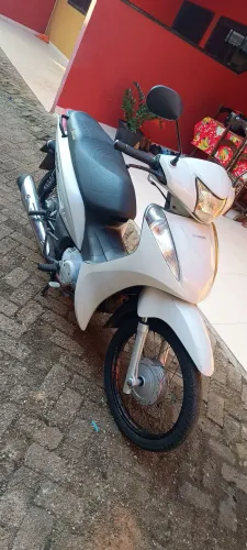 BIZ 125 ES 2015