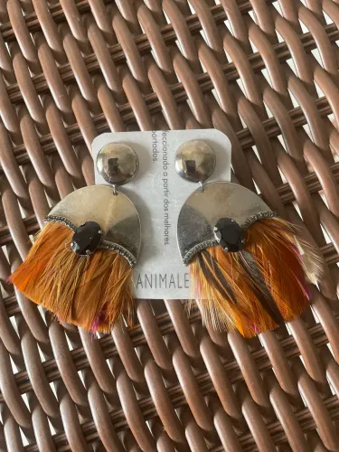 Par de Brincos marca ANIMALE original novo apenas 50,00