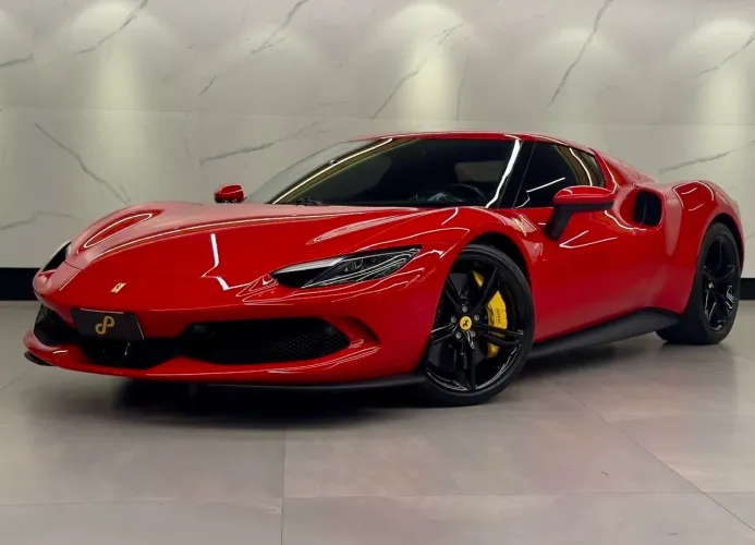 Ferrari 296 GTB (hibrido) 2025