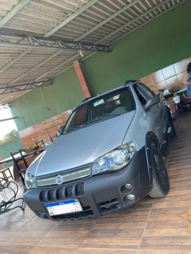 Fiat Strada Adv/adv Tryon 1.8 MPI Flex 8V CE 2005