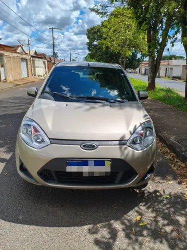 Ford Fiesta 1.0 8V Flex/class 1.0 8V Flex 5P 2014