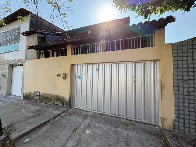 Casa Duplex para Venda em Fortaleza / CE no bairro Jardim Guanabara