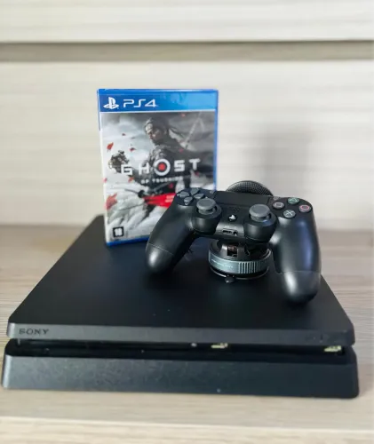 Ps4 slim + jogo lacrado