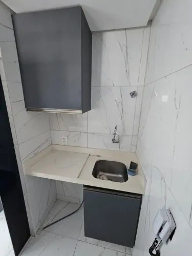 ALUGO 2 QUARTOS EM SETUBAL