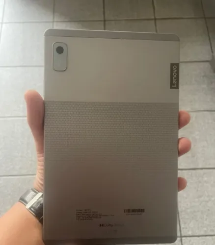 Tablet Lenovo Tab M9 - 64GB | 4GB RAM | Wi-Fi | Excelente Estado