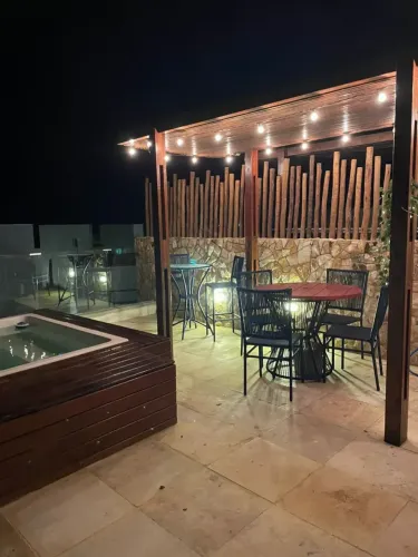 Vende-se apartamento com Rooftop em Flecheiras, vista mar!!!