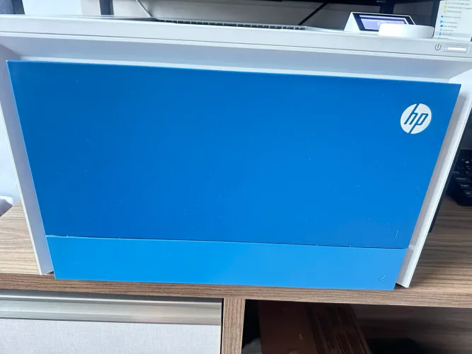 Impressora HP laser color 4203
