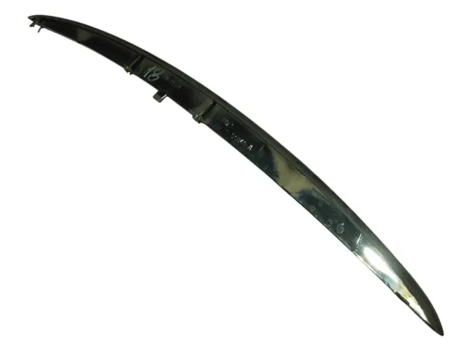 Friso grade frontal Cromado Nissan March 2010 2014