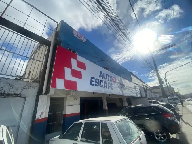 Imóvel para aluguel tem 100 metros quadrados com 5 quartos em Aribiri - Vila Velha - ES