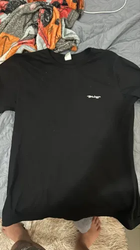 Vendo camisa preta