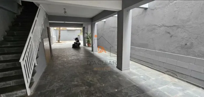 Sobrado para locação no bairro Lauzane Paulista com 3 dormitórios e 189 m² úteis