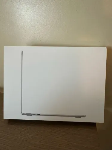 MacBook Air 13" M4 Prata - 16GB / 1TB SSD - Edição Especial CTO (Novo / Lacrado!)