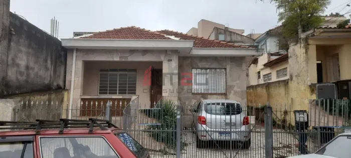 Casa à venda na vila Jaguara