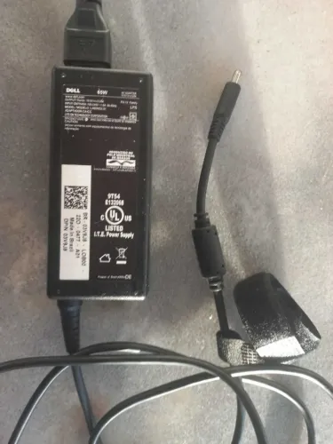 carregador Dell Ponta Fina 60 Reais