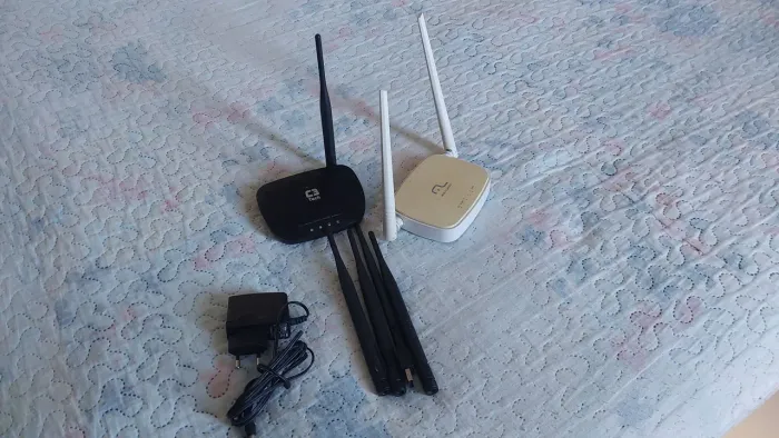 Roteadores wifi wireless e antenas