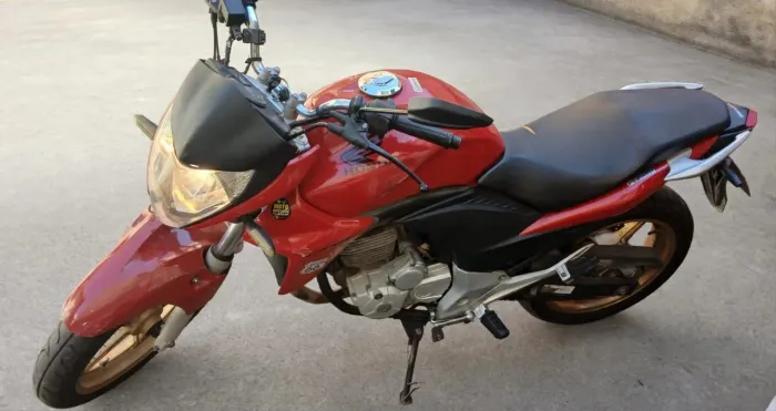 Cb 300 2015