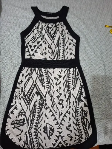 Vestido Preto e prata Lelis Blanc tamanho 40/42