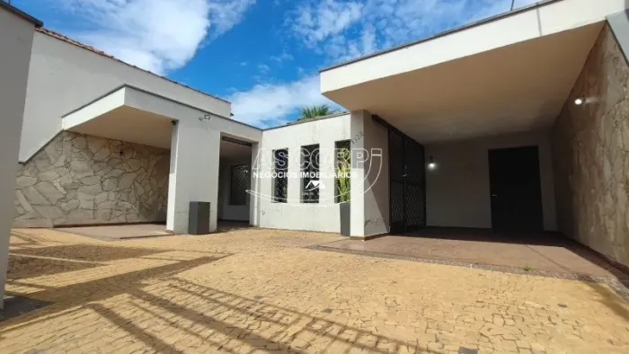 Casa comercial para alugar no bairro Cidade Jardim, Piracicaba.