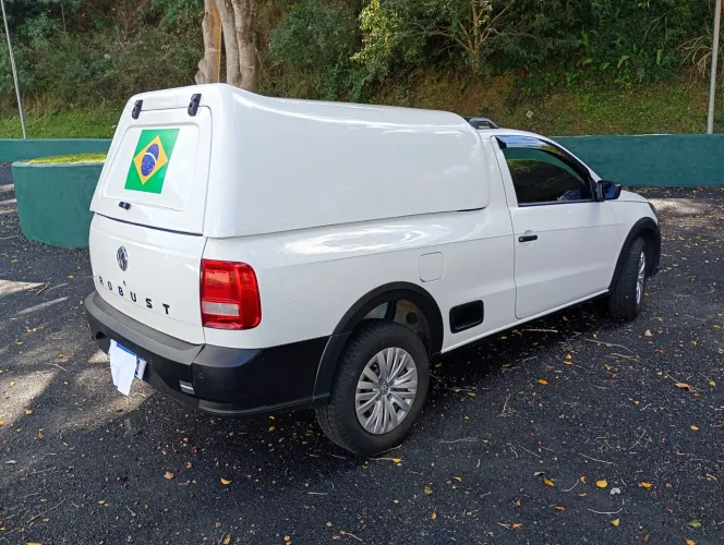 Volkswagen Saveiro Robust 1.6 Total Flex 16V 2023