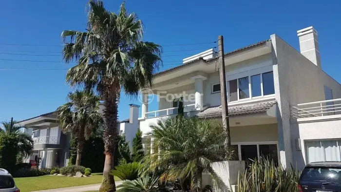 Sobrado para venda com 355 metros quadrados com 6 quartos em Zona Nova - Capão da Canoa -