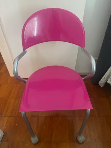 Cadeira rosa
