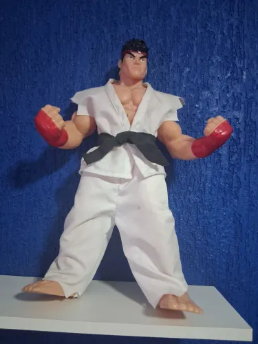 Coleção street fighter  Riu Ken blanca guile 
