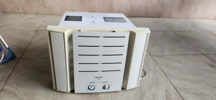 Ar condicionado Springer Midea 10000 btus em ótimo estado. 