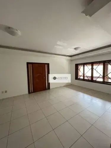 Sobrado com 4 dormitórios à venda, 358 m² por R$ 1.000.000,00 - Jardim Santiago - Indaiatu