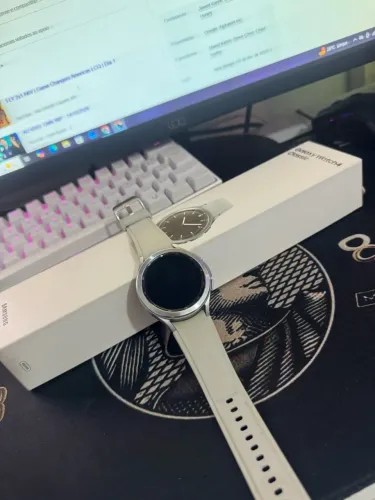 Samsung galaxy watch4 Classic 