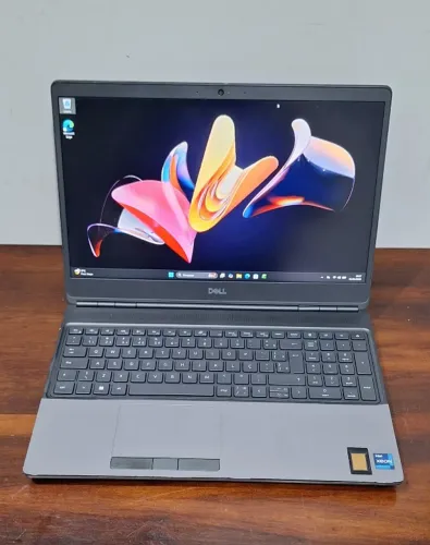 Notebook Dell Profissional - Xeon 5.30Ghz | 32GB RAM | p/ Engenharia e 3D