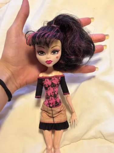 monster high - draculaura scaris city of frights