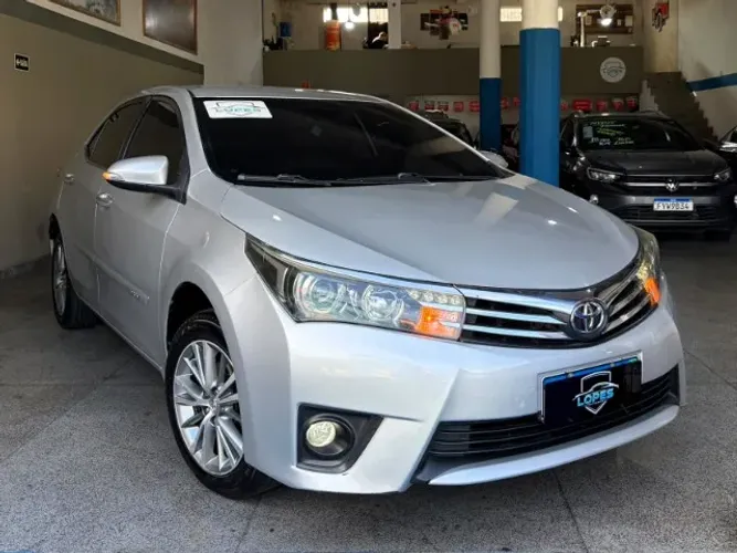 Toyota Corolla Altis 2.0 Flex 16V Aut. 2017